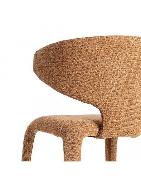 Silla con patas tapizadas ORION de diseño 3d en tejido jaspeado.