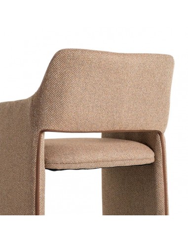 Silla con patas tapizadas ESPIGA de diseño...