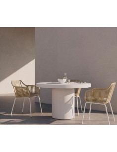 Mesa redonda minimalista THELMA 120 en micro cemento blanco 2