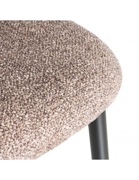 Silla VELNA con respaldo envolvente, tejido jaspeado y metal negro