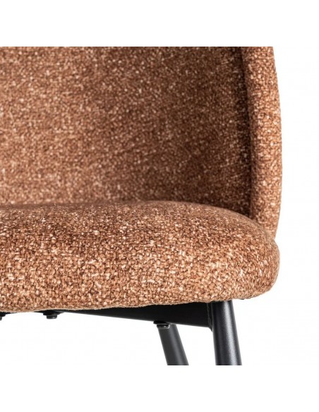 Cadeira BOREA com encosto curvo, tecido mesclado e pernas afuniladas pretas