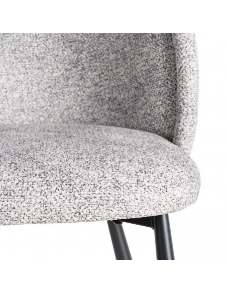 Cadeira BOREA com encosto curvo, tecido mesclado e pernas afuniladas pretas