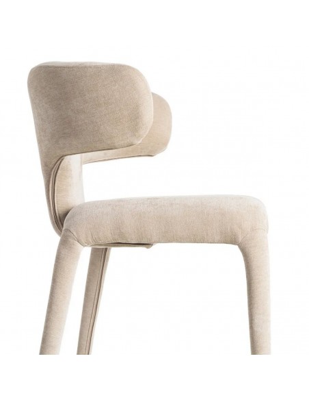 Cadeira 3D KALMA totalmente estofada com design orgânico moderno