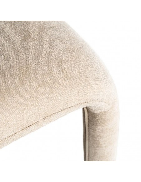 Cadeira 3D KALMA totalmente estofada com design orgânico moderno