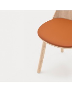 TEULAT SILLA DE DISEÑO UMA, madera natural y tapizado PU... 2