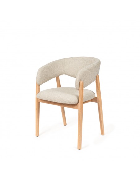 Silla de comedor YVANNA de diseño envolvente tapizada y madera de haya