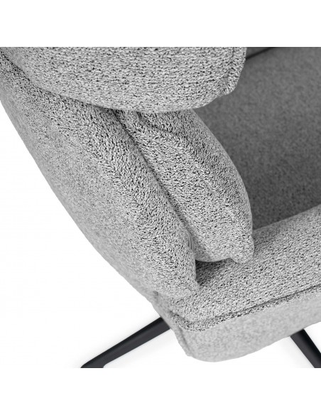 Sillón giratorio de diseño LYNN, respaldo alto y base metálica elegante