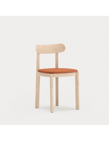 Teulat silla NARA madera fresno y asiento tapizado en PU terracota