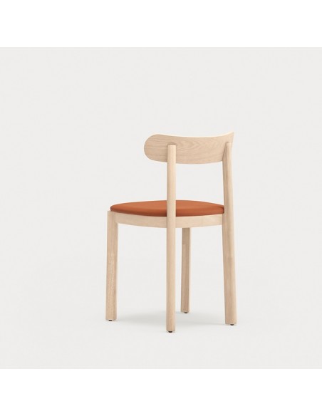 Teulat silla NARA madera fresno y asiento tapizado en PU terracota