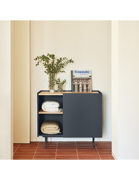 Teulat comoda OTTO 90 x 45. MDF gris antracita y roble, base de metal.