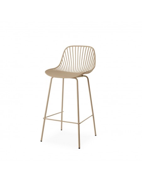 Banqueta CASPER de 75 cm de altura, feita de polipropileno com pés de metal.