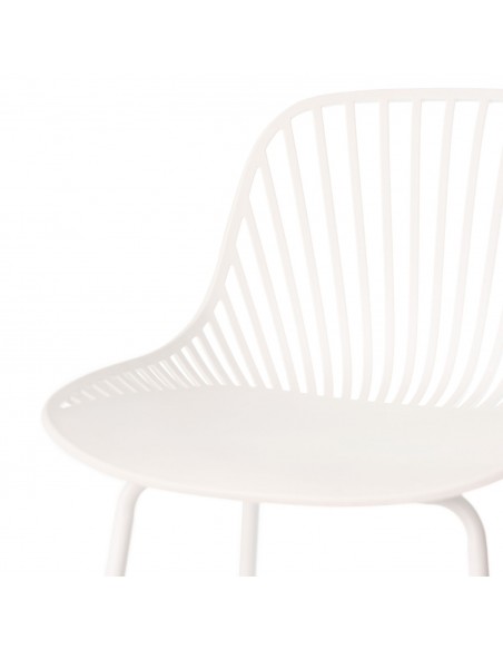 Banqueta CASPER de 75 cm de altura, feita de polipropileno com pés de metal.