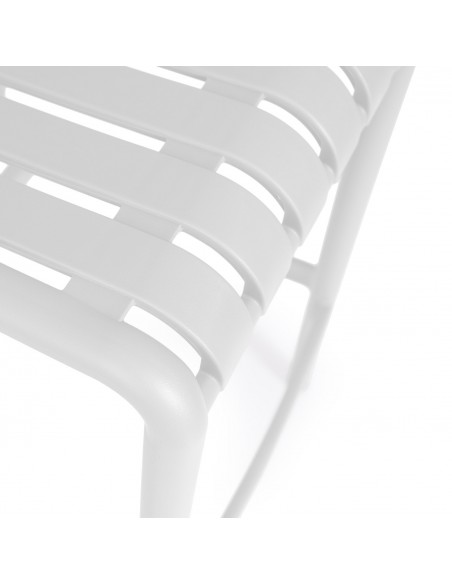 Banqueta altura media BASTIAN de 65,5 cm em polipropileno