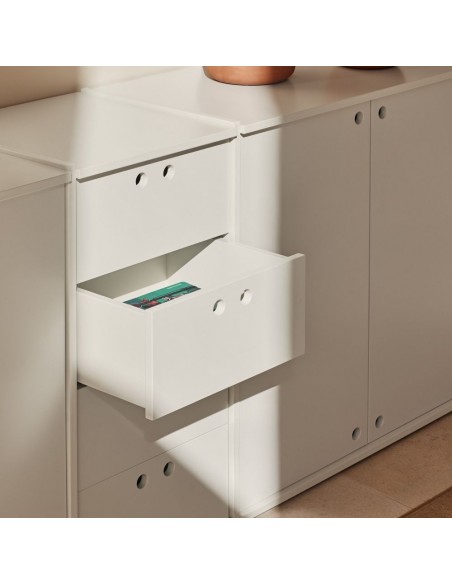 Teulat Wally aparador minimalista 197 X 80 MDF lacado crema