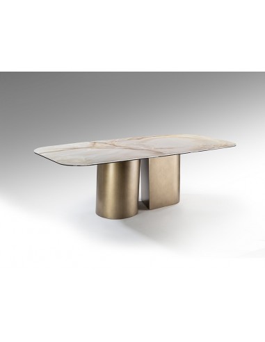 Mesa de diseño NUMA 240x120 en latón cepillado...