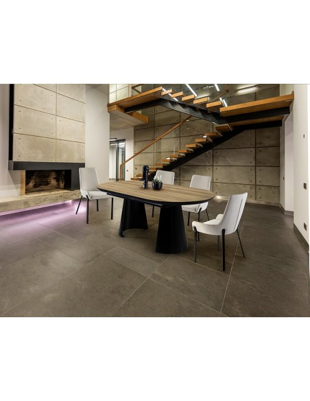 Mesa de design extensível grande CAPRI, de 206 a 406 cm, em madeira e metal preto.