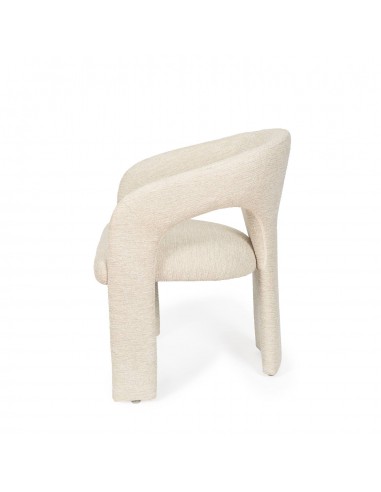 Cadeira totalmente estofada com design orgânico...