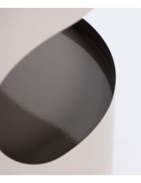 Mesinha de Cabeceira NOA ferro cinza brilho e tampo em acácia