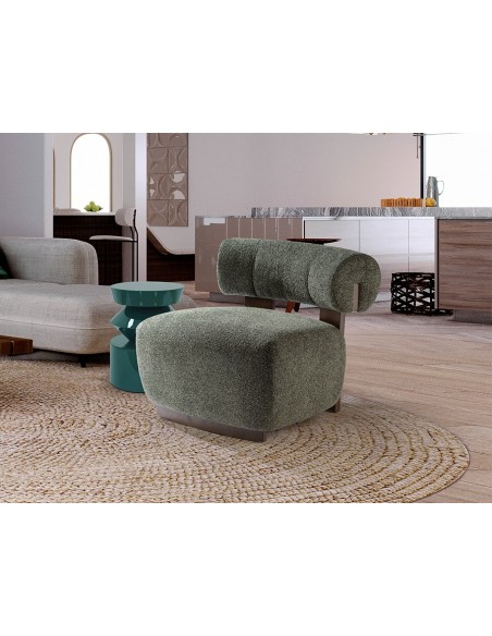 Butaca NAOMI de Estilo Moderno en Madera nogal y Tapizado Chenilla