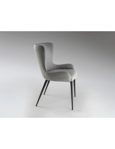 Cadeira TELMA de estilo moderno em metal preto...