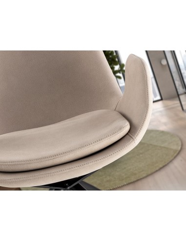 Silla giratoria ZUNA en metal negro y tapizado...