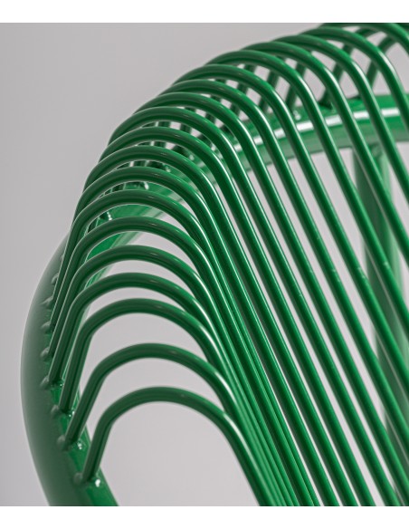 Banco exterior de Design BRIENZ em WIRE metal com estofado bege