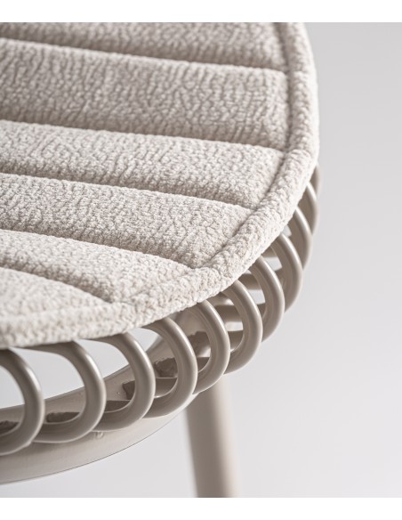 Taburete exterior de Diseño BRIENZ en WIRE metal con Tapizado Beige