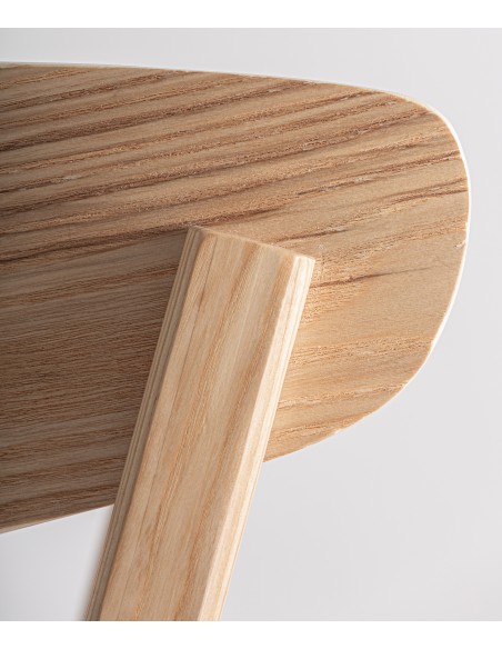 Taburete de Diseño Nórdico WIELER 64 en Madera