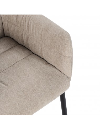 Silla con brazos de diseño NAOMI tapizada y...