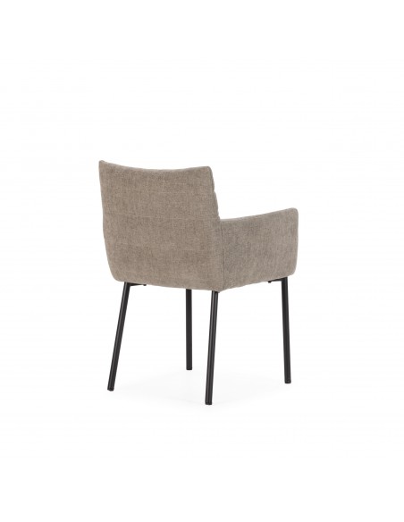 Cadeira de design NAOMI com braços estofados e almofadados