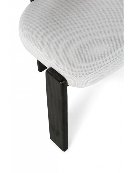 Silla de diseño NADIA en Tejido gris hielo y Estructura en negro