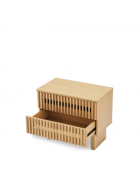 Mesa de cabeceira de design LUGANO 60 em melamina cor carvalho.