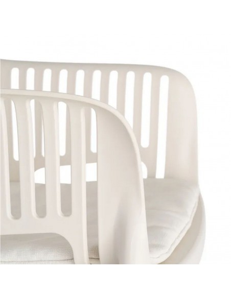 Silla con brazos Apilable Exterior ATENEA de Polipropileno con Cojín
