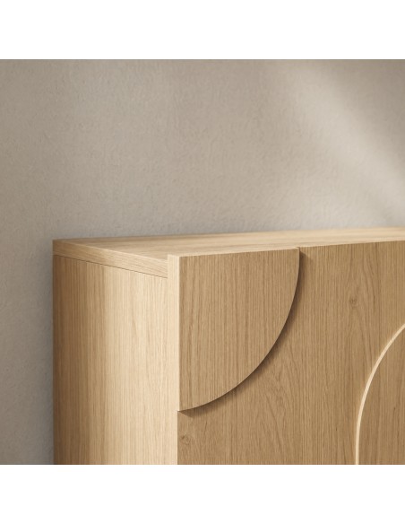 Mueble TV escultórico TOURS 200 Roble con Relieve Geométrico y Patas en arco