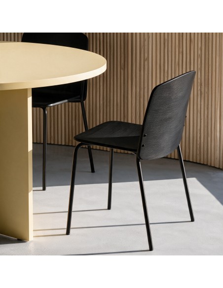 Teulat SAGO, Silla de Diseño en madera y Metal Negro