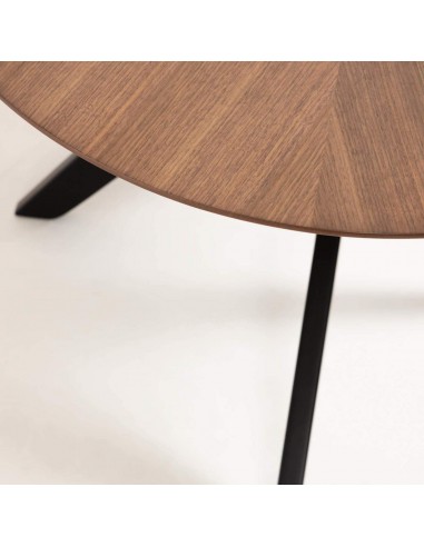 Mesa Naanim 180 x 110 cm acabamento nogueira.