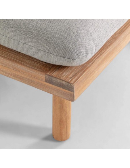 Set Viridis de 4 sillones y 2 mesas .